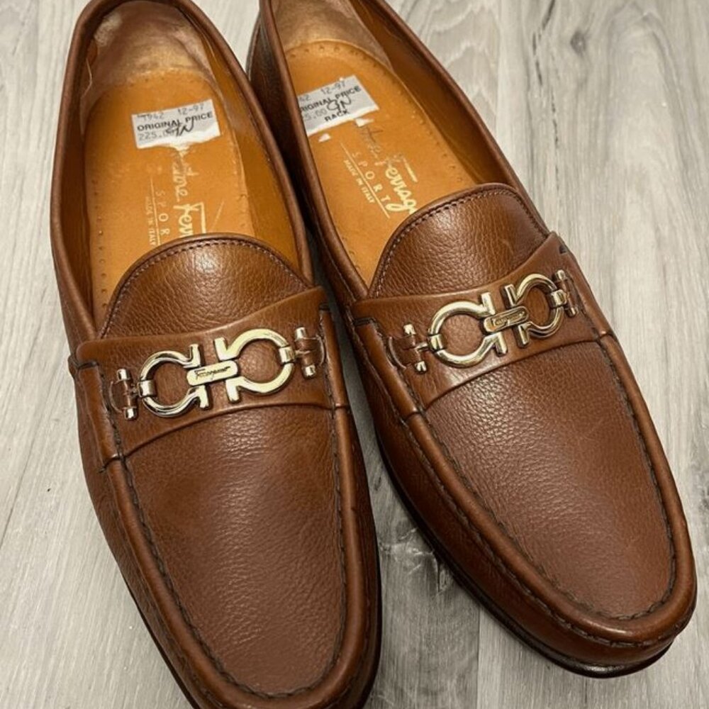 Brand New Salvatore Ferragamo sz 9aa Loafers Women Sport Brown Leather shoes